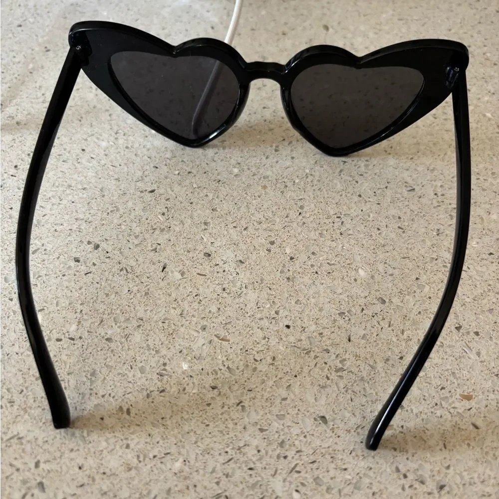 Heart-Shaped Novelty Sunglasses, bride and groom photo prop
